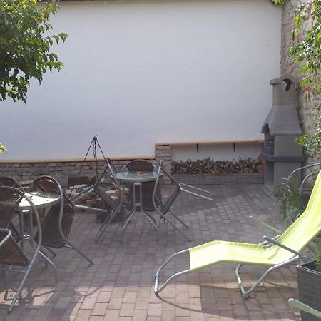 Szekely Vendeghaz Hotel Естергом Екстериор снимка